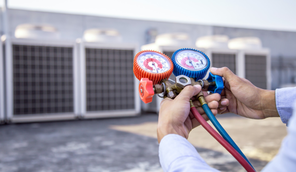 Conheça o nosso serviço - Recarga Fluido Refrigerante “Gás”